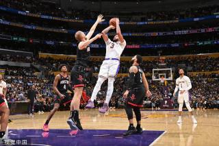 长期发展滞 长期发展滞