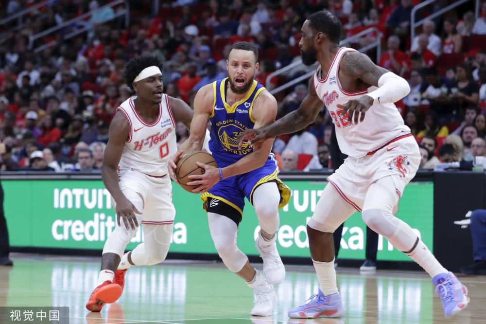 他们不仅看 他们不仅看