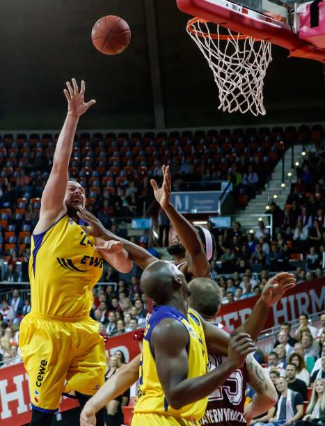 姚明被舆论 姚明被舆论